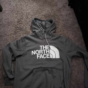 The North face DO NOT BUY ON POSHMARK TALK TO ME BEFORE BUYING